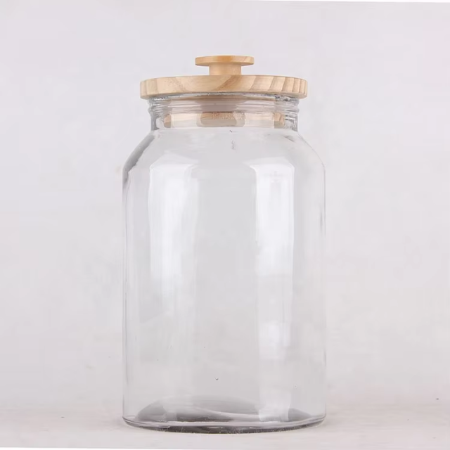 2020 Hot Selling Clear Airtight Glass Food Nuts Snacks Storage jars Containers with Wood Lid