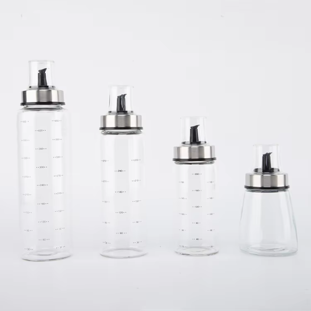 Hot selling high quality different sizes borosilicate glass oil pot bottle