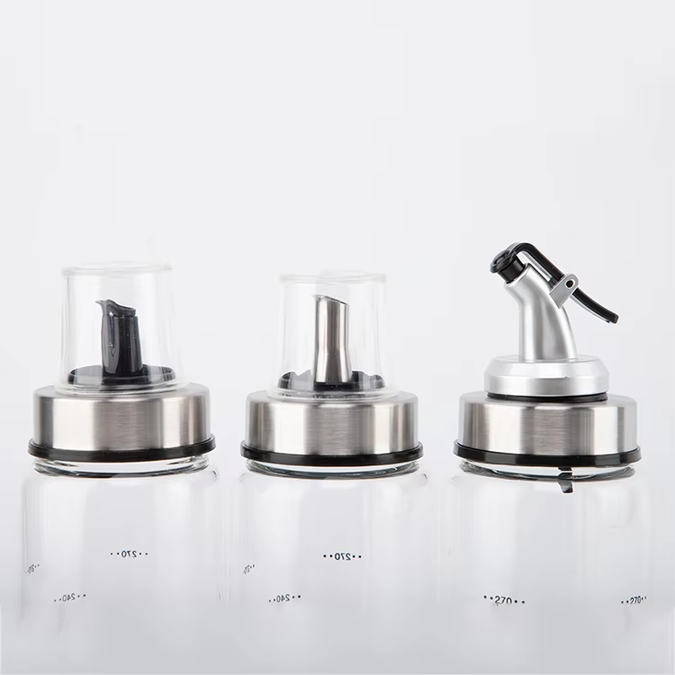 Hot selling high quality different sizes borosilicate glass oil pot bottle