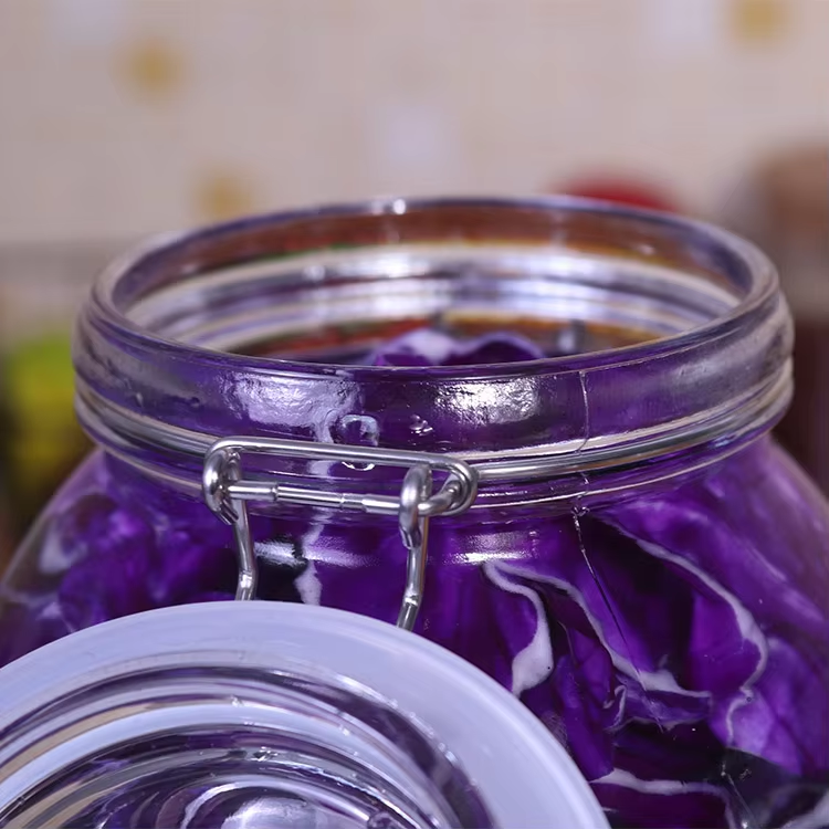 Wholesales Factory Price Premium kitchen Flip Top Lid Glass Food Storage Jar Bottle With Metal Clip
