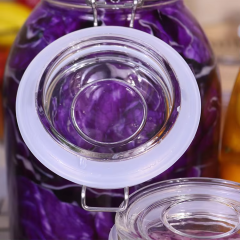 Eco-friendly  Factory Price Flip Top Lid storage glass jars Bottle With Metal Clip