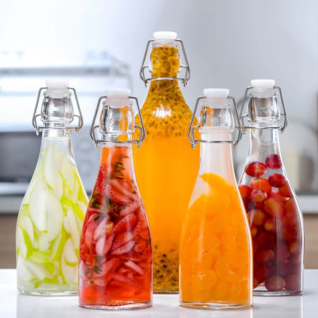 Customized Transparent Sealed Glass Beverage Storage Bottles with Buckle Swing Top