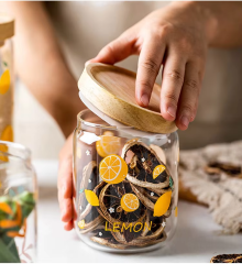 Wholesale small borosilicate glass storage jars and bottles with bamboo wooden lid