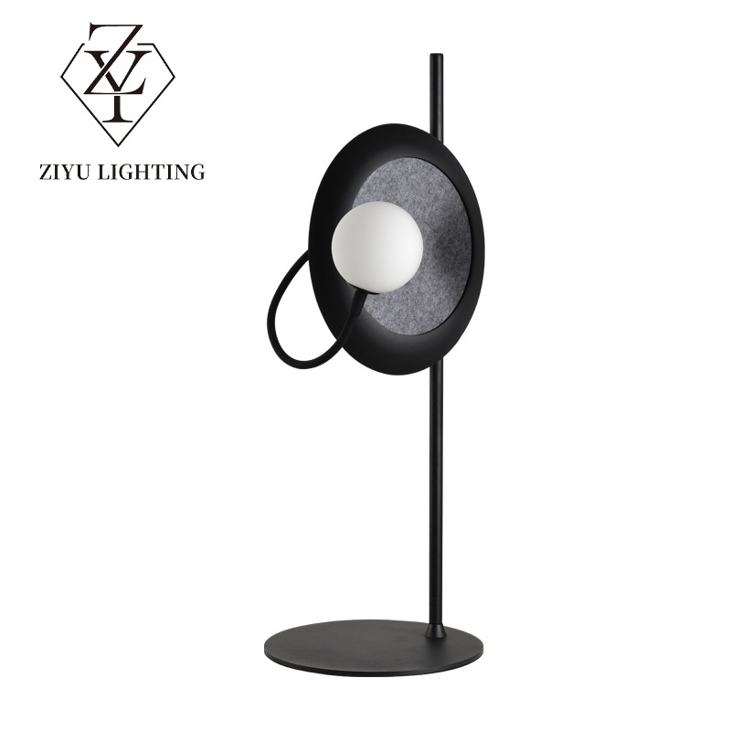 Nordic light luxury bedside lamp hotel model room villa designer lamps personalized decoration bedroom study lamp