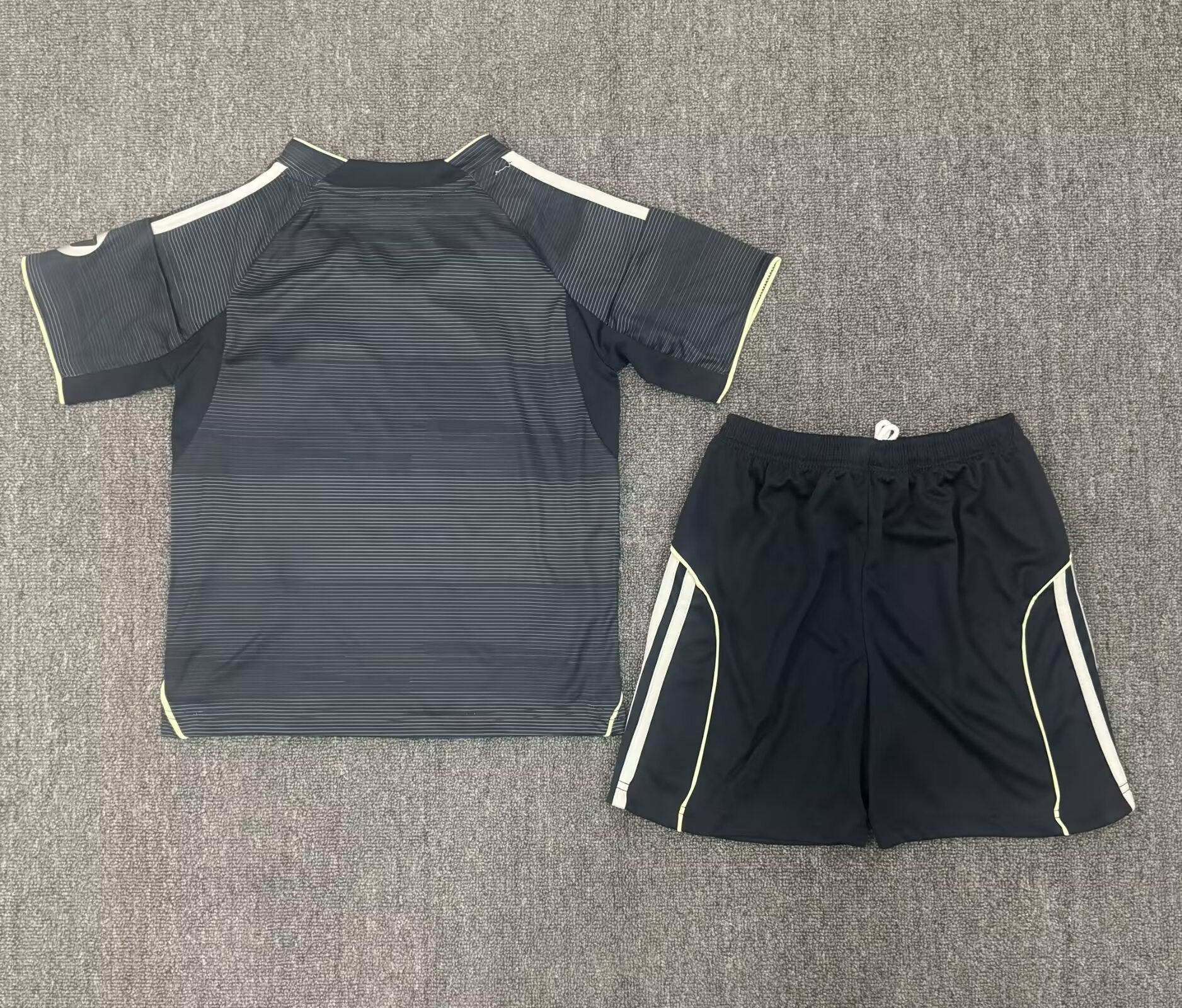 2025/26 Real Madrid Away Football Kit