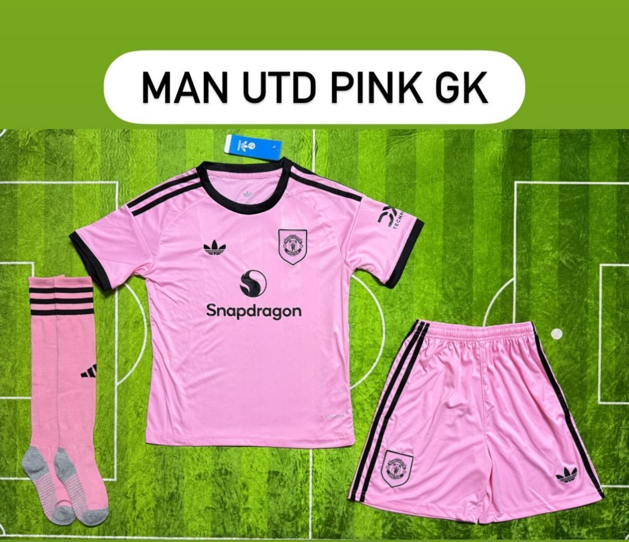2025/26 Manchester United Pink GK Football Kit