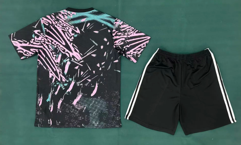 2026/27 Liverpool Black training suit Football Kit