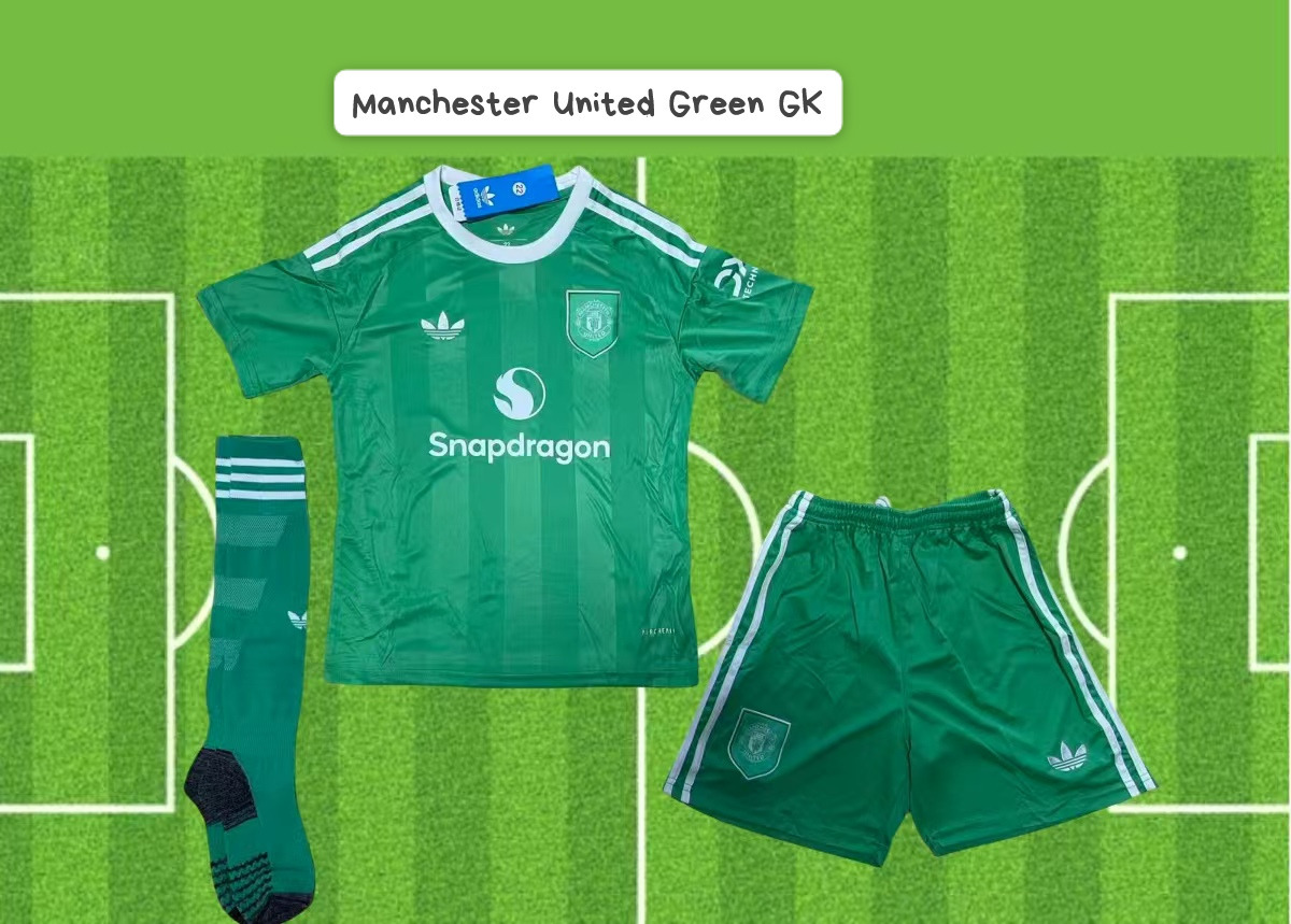 2025/26 Manchester united Green GK Football Kit