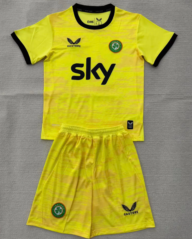 2026-27 Ireland yellow goalkeeper  Football Kit