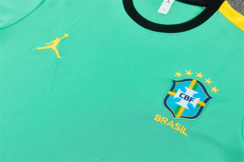 2026/27 Brazil Light green Short Sleeve Tracksuits