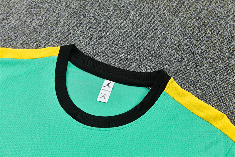 2026/27 Brazil Light green Short Sleeve Tracksuits