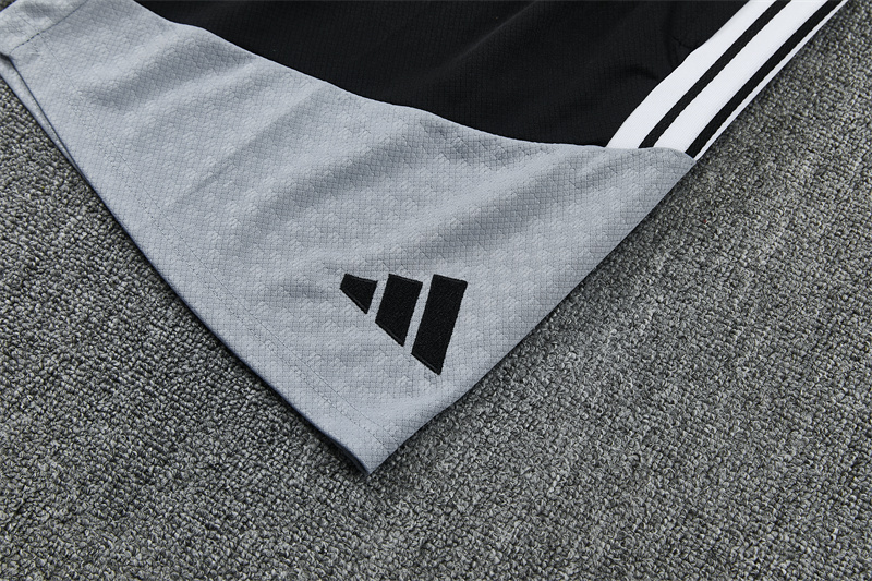 26/27 Spain Black Short Sleeve Tracksuits