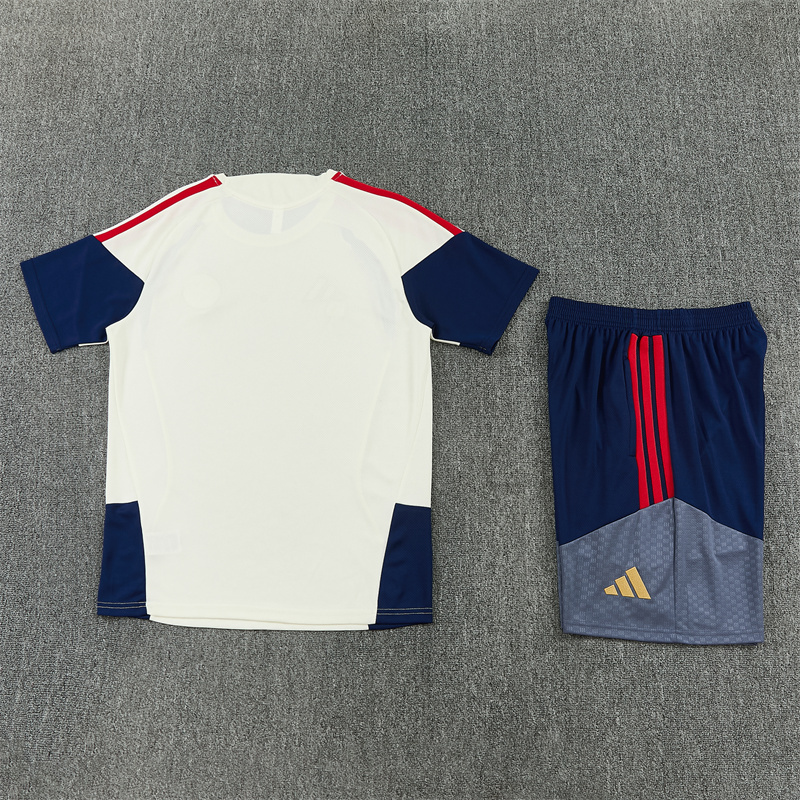 26/27 Bayern Munich beige short-sleeve tracksuits