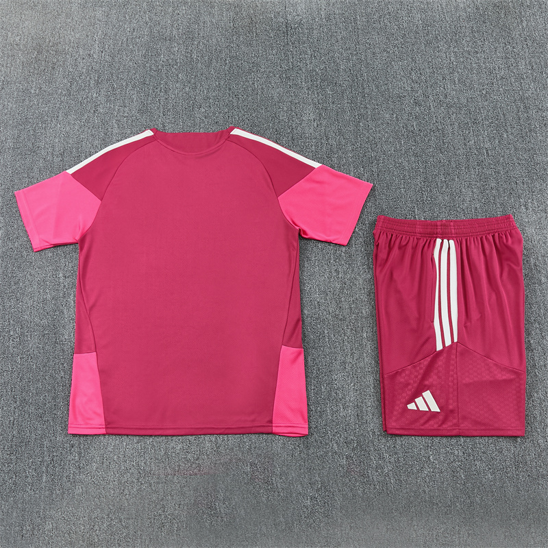 26/27 Real Madrid Rose Pink Short Sleeve Tracksuits