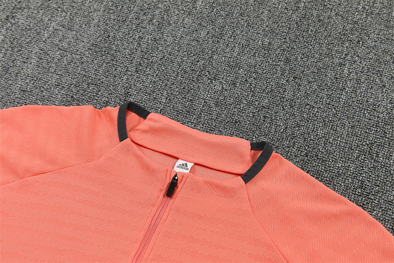 25/26 Bayern Munich Orange Tracksuits [Player Version]