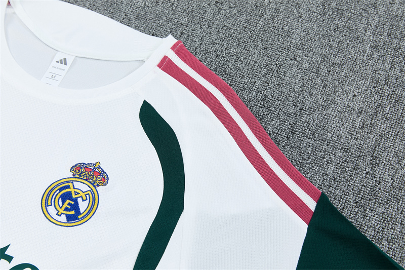 26/27 Real Madrid white and dark green short-sleeve tracksuits