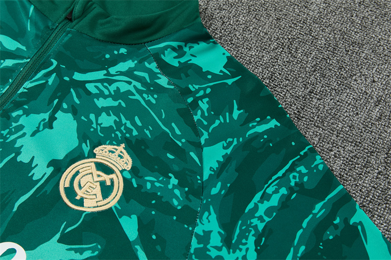26/27 Real Madrid Green Tracksuits (Camouflage)