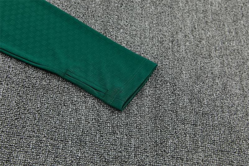 26/27 Real Madrid Green Tracksuits (Camouflage)