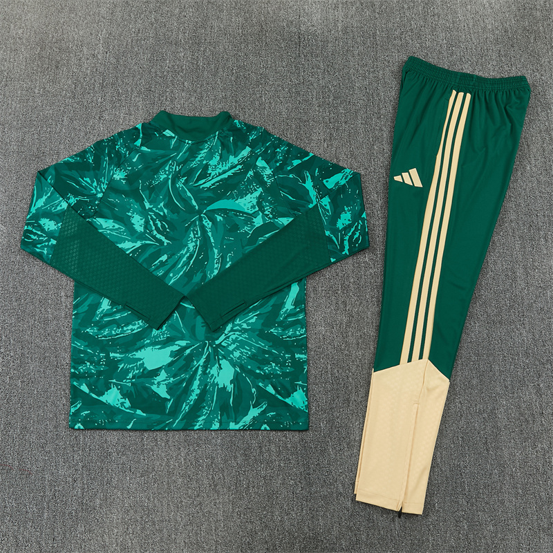 26/27 Real Madrid Green Tracksuits (Camouflage)