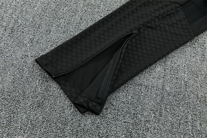 26/27 Real Madrid Black Tracksuits