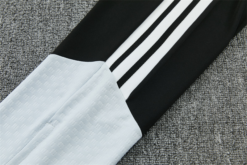 26/27 Spain Black Tracksuits