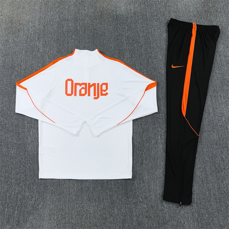 26/27 Netherlands - White Tracksuits