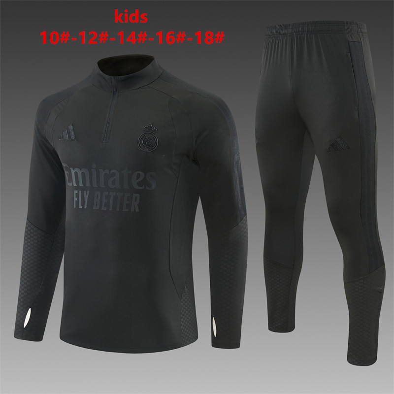 26/27 Real Madrid Black Tracksuits
