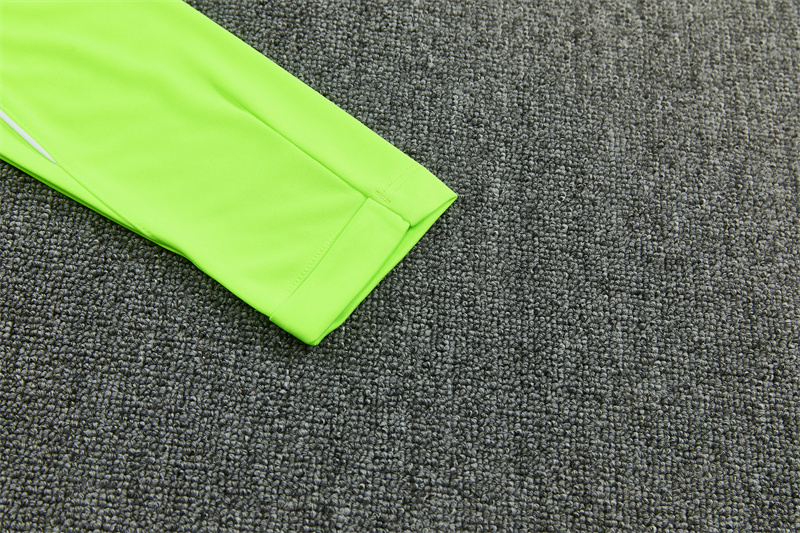26/27 Atletico Madrid Fluorescent Green Tracksuits