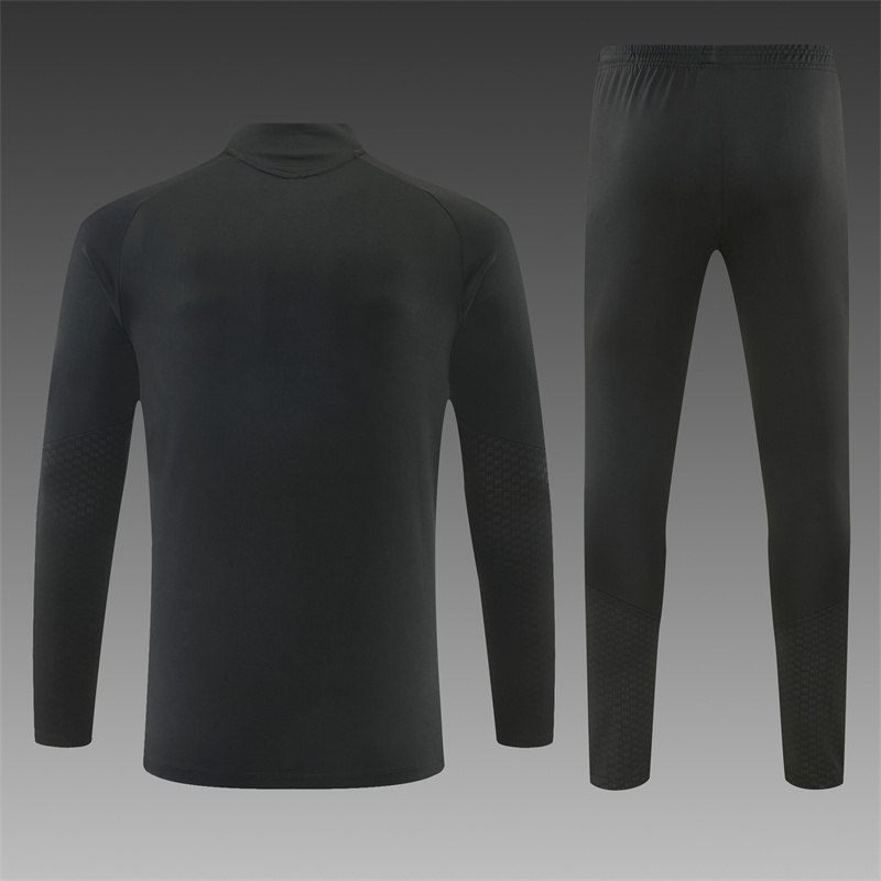 26/27 Real Madrid Black Tracksuits
