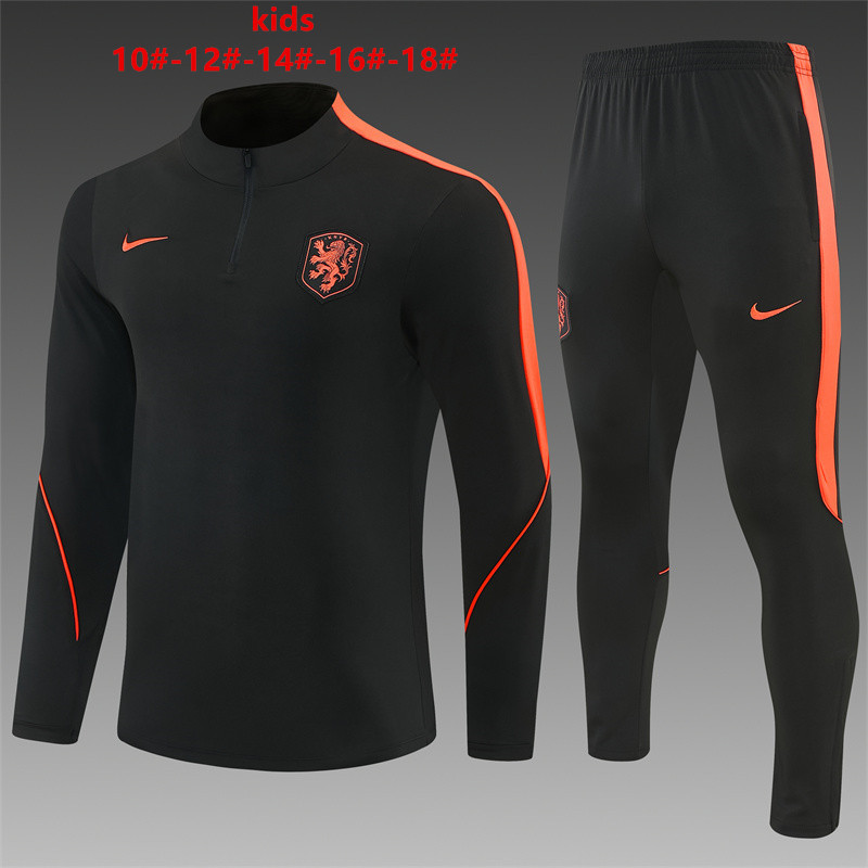 26/27 Netherlands Black Tracksuits