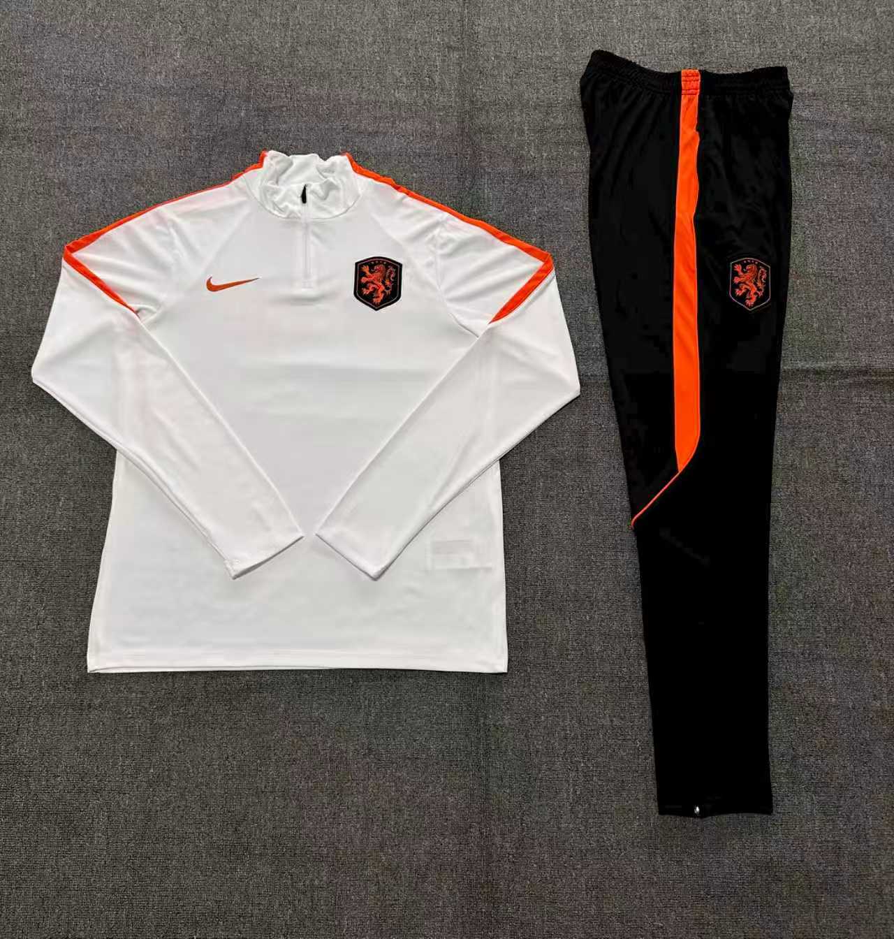 26/27 Netherlands - White Tracksuits