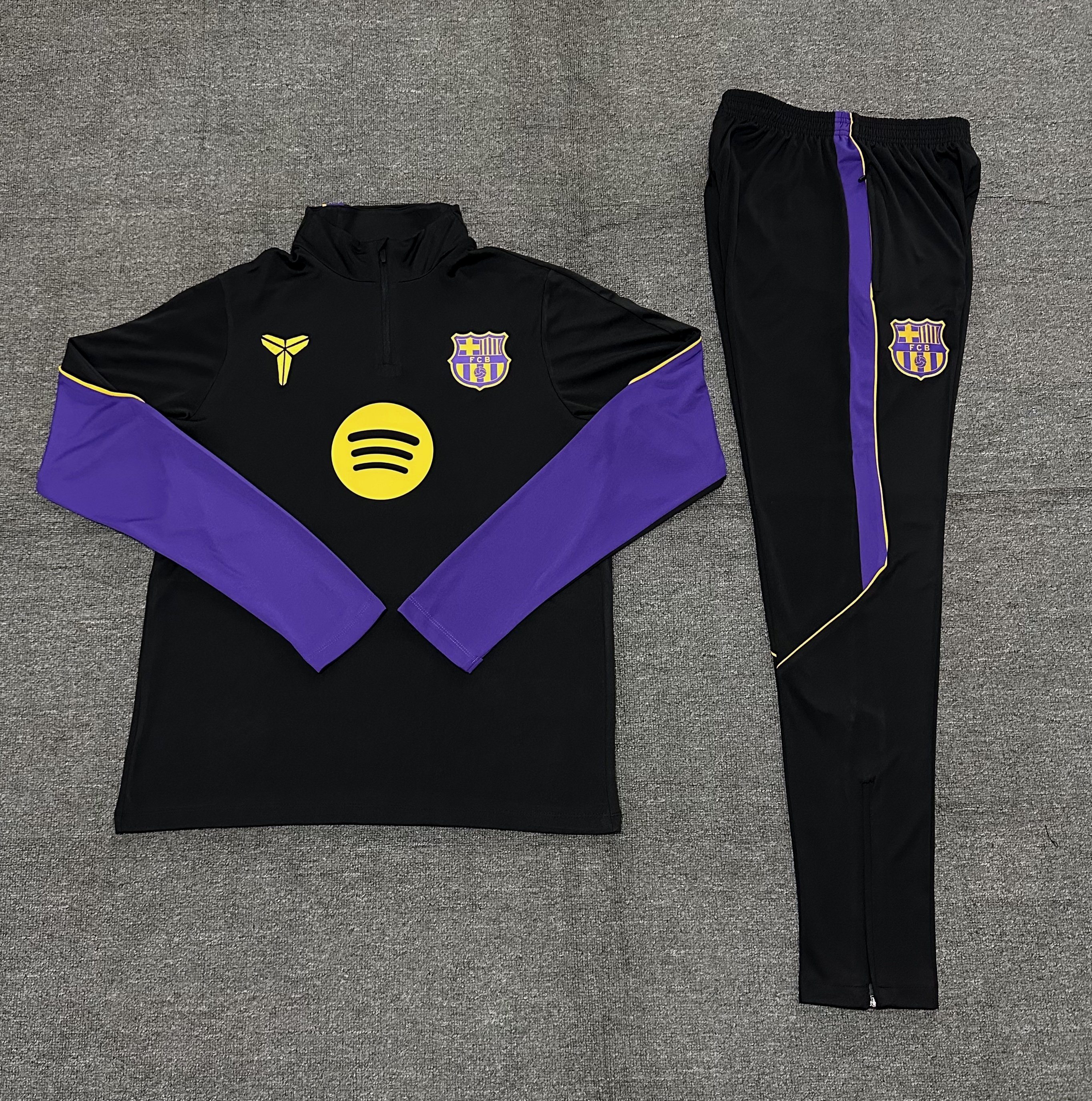 26/27 Barcelona Black Tracksuits