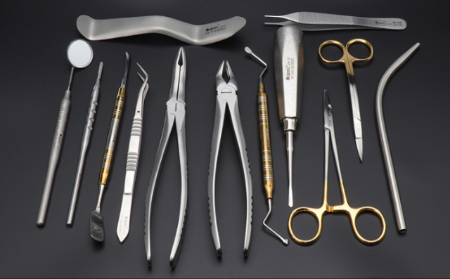Dental Instrument Set