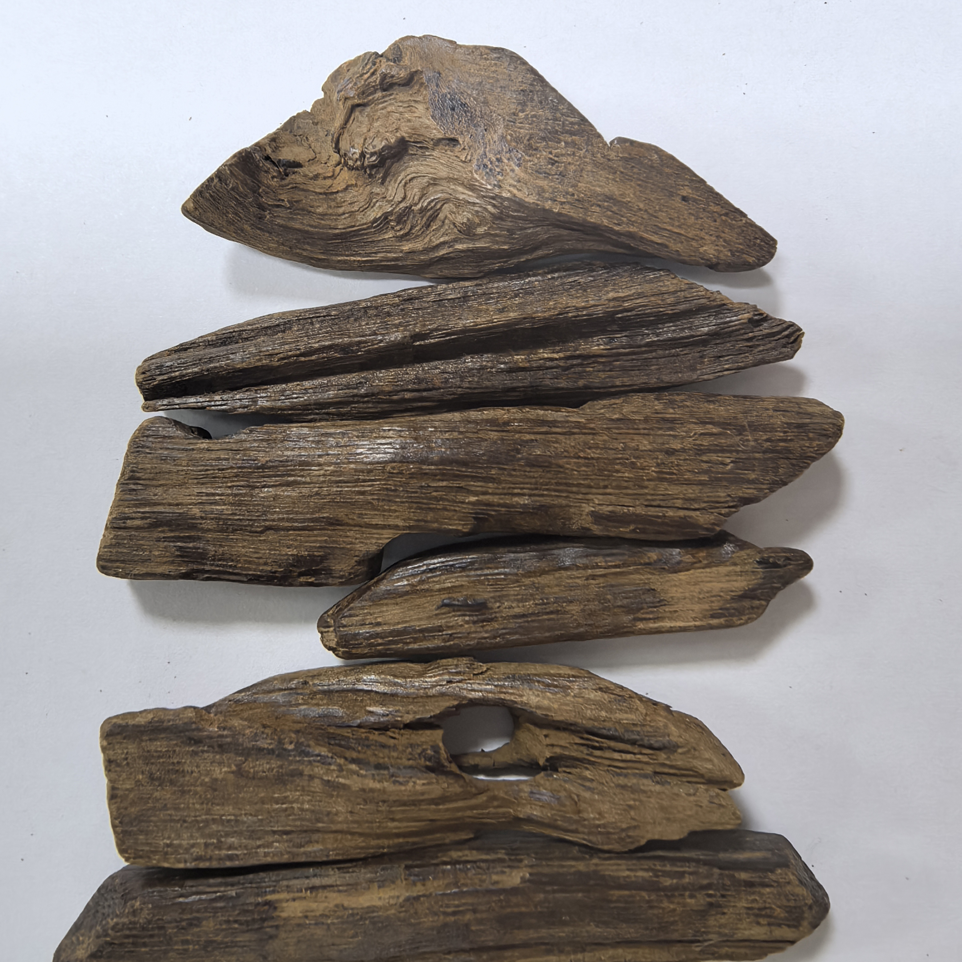 Aqualaria Classic Agarwood Chips Oud Wood Bakhoor