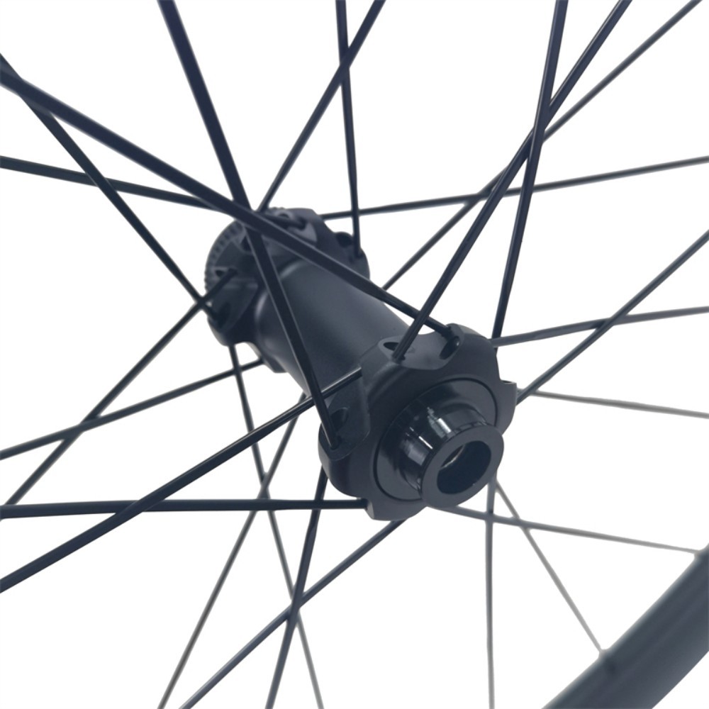 ProX C52DB Gravel Wheelset | 21mm Inner Width Gravel Carbon Wheels for Versatile Riding