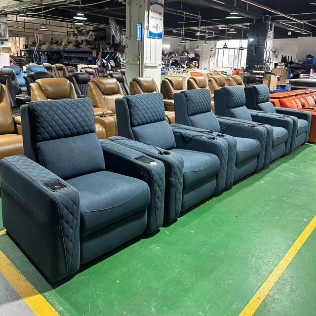 Chihu Custom electric home theater gray color recliner sofa luxury chair recliner seat with massage function and LED light