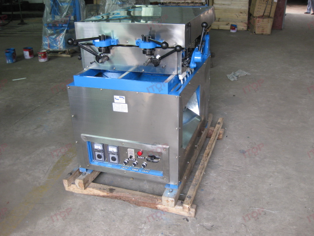 12-0001-32 Ice Cream Cone Maker Machine Ice Cream Cone Wafer Automatic Making Machine 32 Pieces Model