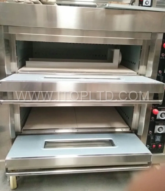 Large Capacity Commercial Bakery Equipment 2 Decks Oven 4 Trays Gas And Electric Baking Ovens