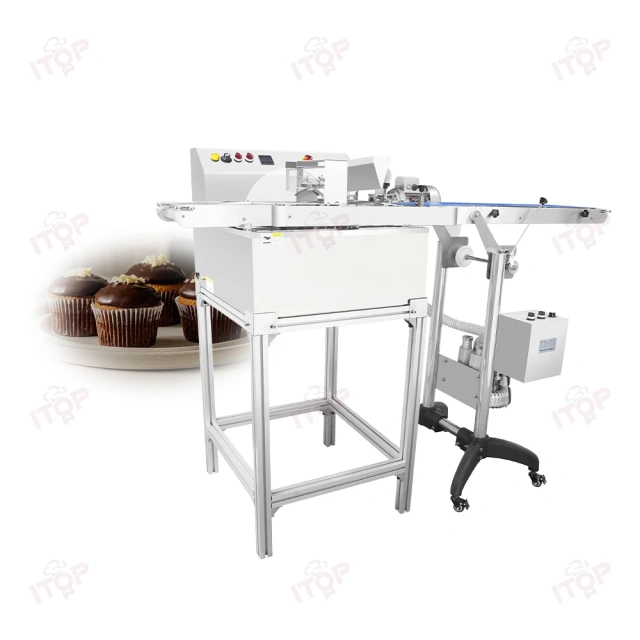 Donuts Chocolate Tempering Coating Machine Cashew Nuts Dry Fruit Industrial Chocolate Spray Coating Machine With Vibration Table