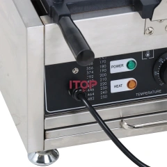 Crab Shape Electric Waffle Maker Household and Car Snack & Ice Cream Waffle Baker Wholesale Price Cartoon Machine