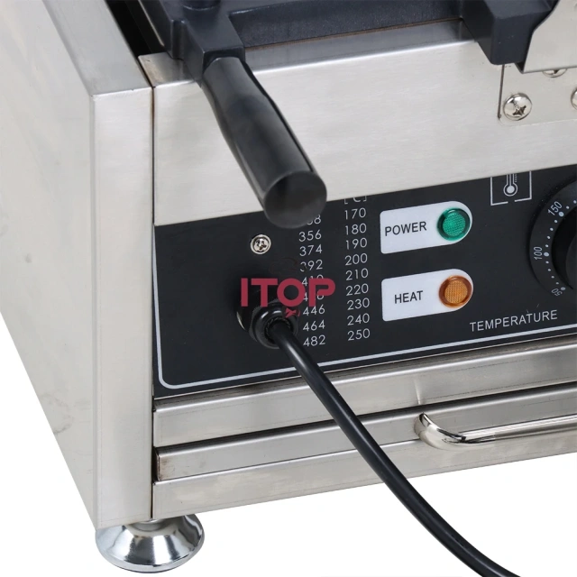 Crab Shape Electric Waffle Maker Household and Car Snack & Ice Cream Waffle Baker Wholesale Price Cartoon Machine