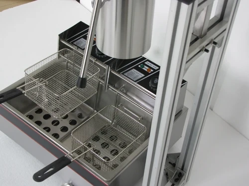 Wholesale 5l Manual Churrera Extruder Machine Hollow Churros Shaping Machine With Cutter Fryer 4 Pieces 3-nozzles-mold