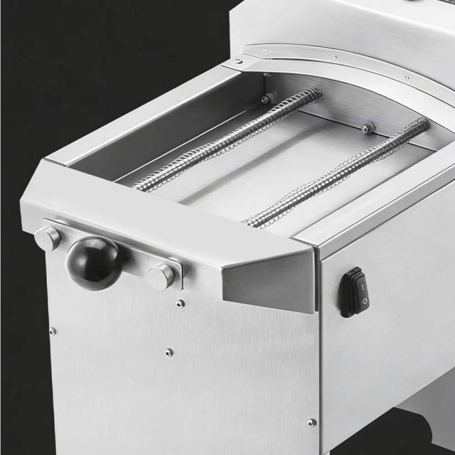 Electric Banana Long Round Chips Cutting Making Machine Banana Slicer Plantain Slicing Machine