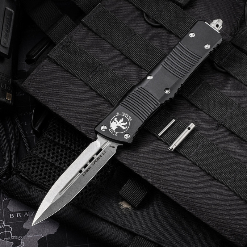 Microtech Combat Troodon AUTO OTF Knife 3.75" M390 Dagger Blade, Aluminum Handles