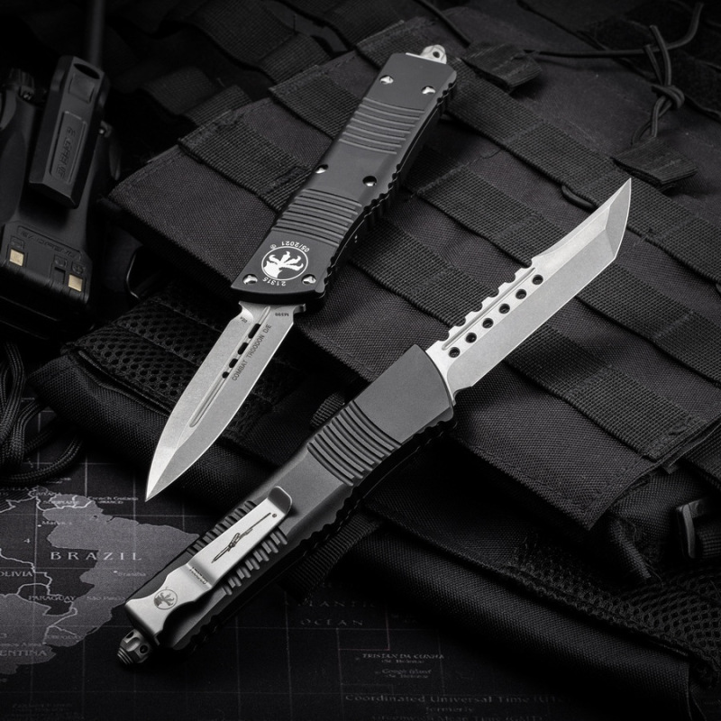 Microtech Combat Troodon AUTO OTF Knife 3.75" M390 Dagger Blade, Aluminum Handles