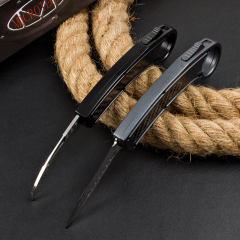 Microtech Claw Karambit AUTO OTF Knife 3.14" 440c Blade, Carbon Finer+Zinc Aluminum Alloy Handles