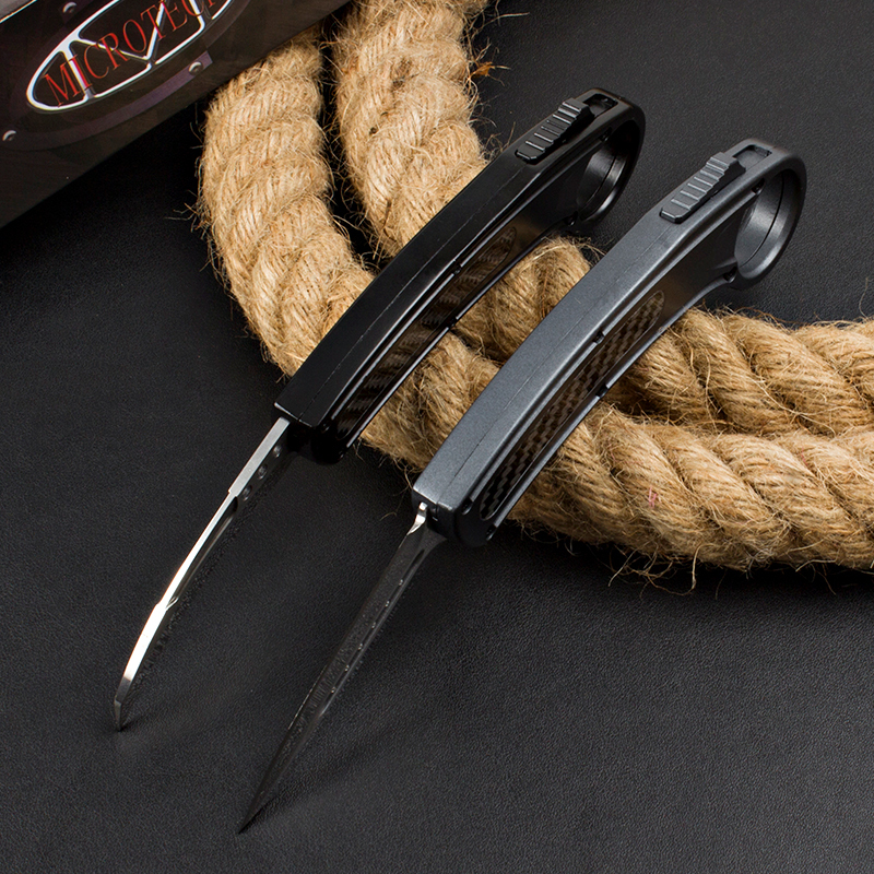 Microtech Claw Karambit AUTO OTF Knife 3.14" 440c Blade, Carbon Finer+Zinc Aluminum Alloy Handles