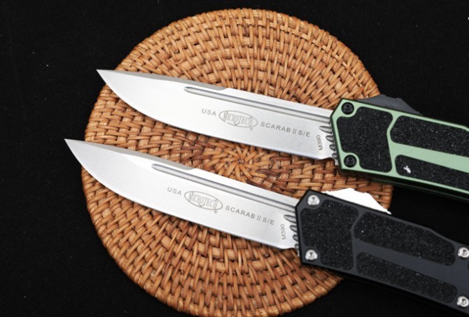 Microtech Scarab II Gen III AUTO OTF Knife 3.85" M390 Stonewashed Drop Point Blade, Aviation Aluminum Handles