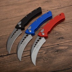 Microtech Claw Karambit AUTO OTF Knife 3.93" 440c Blade, Aluminum Alloy Handles