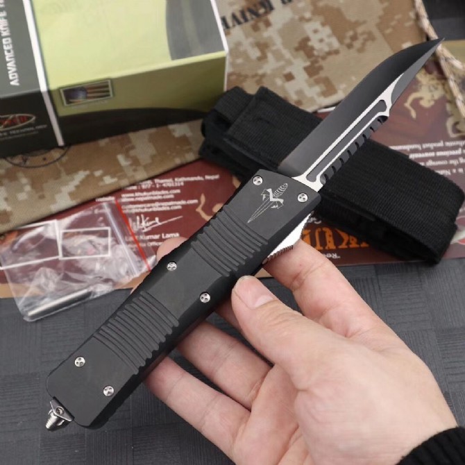 Microtech Combat Troodon Tactical AUTO OTF Knife 3.74" Black D2 Hellhound Blade, Aviation Aluminum Handles